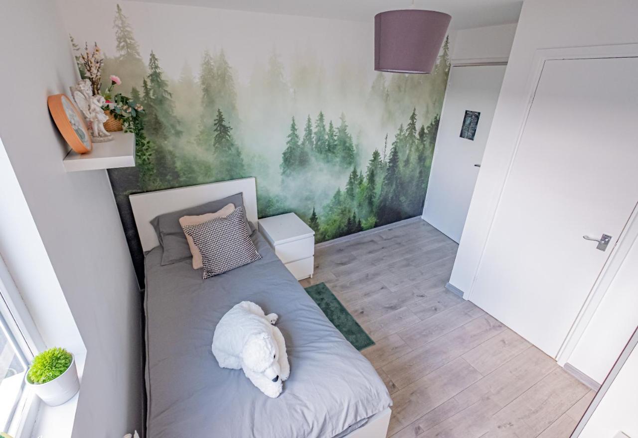 Forest Work & Relax Accommodation Overstone Exterior photo